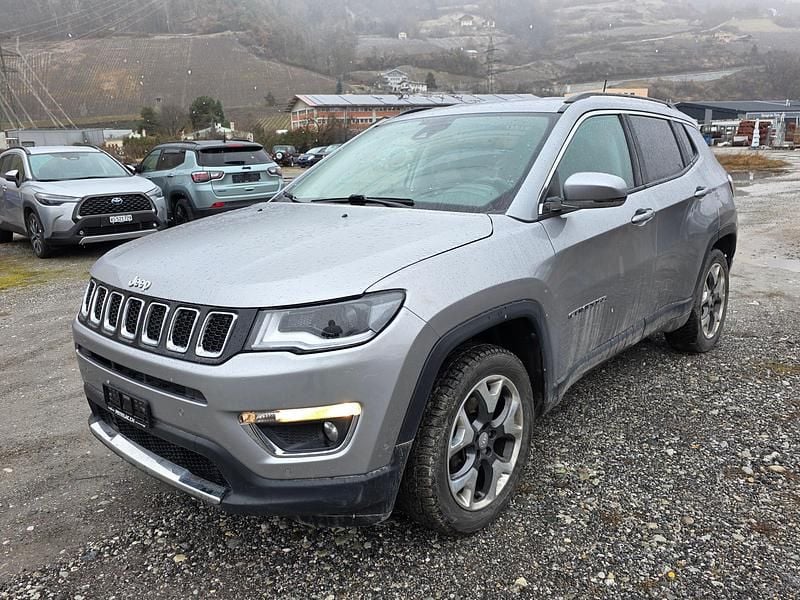 Gebraucht Jeep Compass Limited 140 PS (102 kW) 2018 SUV