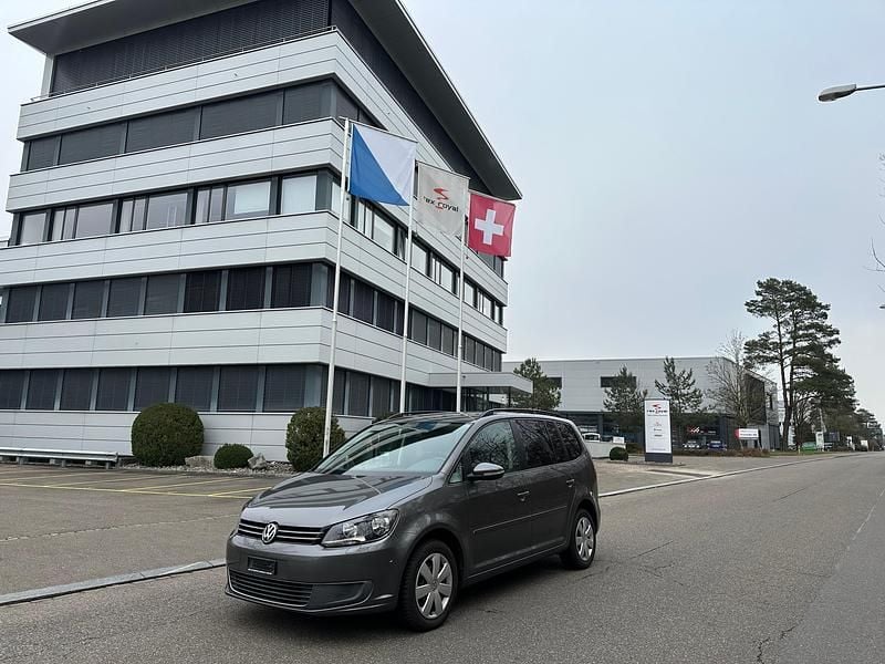 Gebraucht VW Touran Comfortline 105 PS (77 kW) 2011 Van / Kleinbus