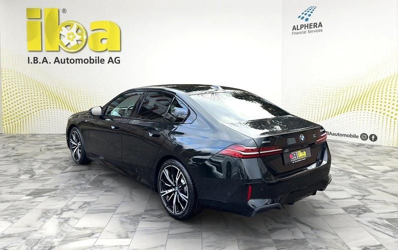 Gebraucht BMW 520 M Sport 197 PS (144 kW) 2024 Limousine