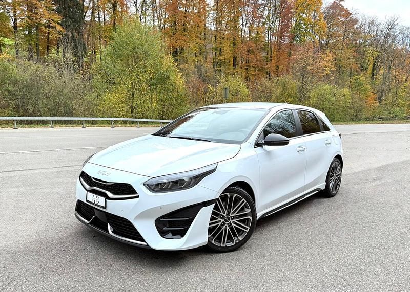 Gebraucht 2023 Kia Ceed GT GT-Line | CHF 27’850 (Etwas zu teuer) - Bild 1/4