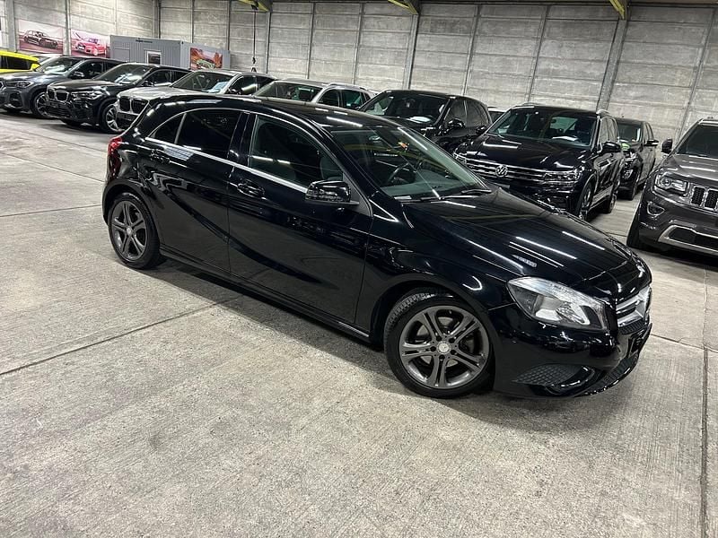 Gebraucht 2015 Mercedes A200 Urban | CHF 16’899 - Bild 1/4
