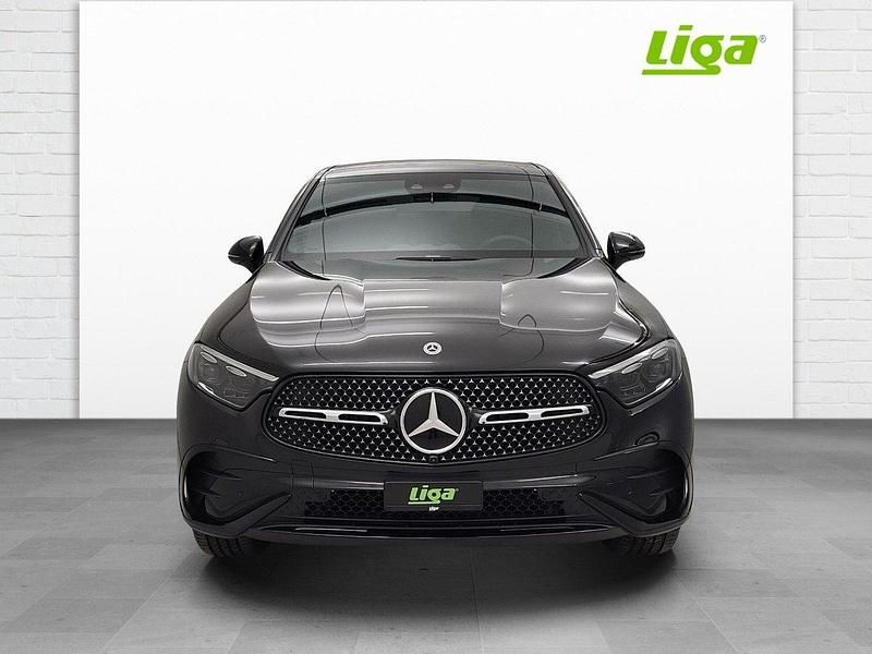 Gebraucht Mercedes GLC300e AMG line 333 PS (244 kW) 2024 Coupé