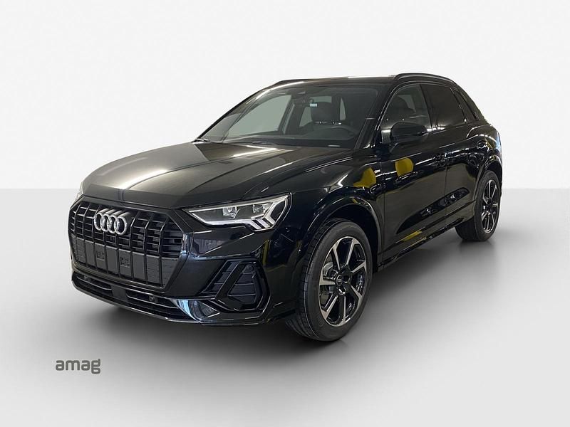 Mythosschwarz metallic Gebraucht 2024 Audi Q3 Attraction SUV | CHF 55’600 - Bild 1/4