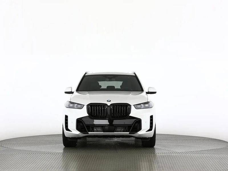 Neu BMW X5 M Sport 381 PS (280 kW) 2025 Weiss SUV