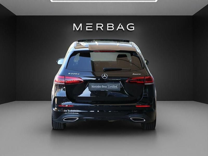 Gebraucht Mercedes B220 AMG line 190 PS (139 kW) 2022 Schwarz Van / Kleinbus