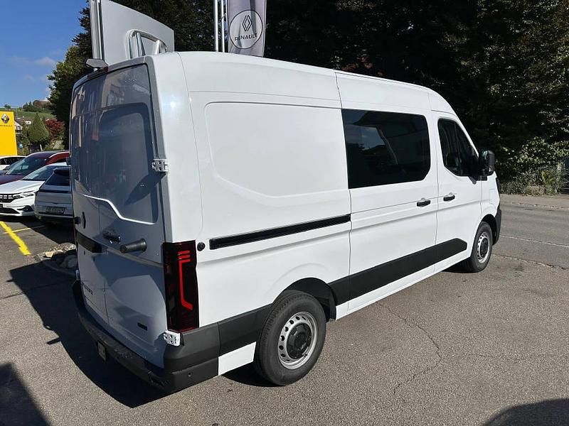Neu Renault Master 105 kW (143 PS) 2025 Van / Kleinbus
