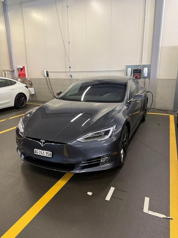 Gebraucht 2019 Tesla Model S Kleinwagen | CHF 39’400 - Bild 1/4