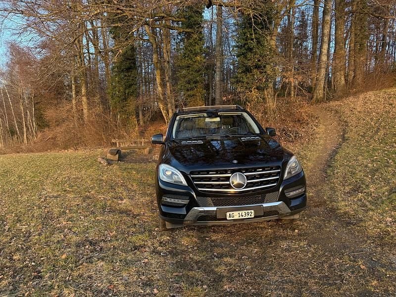 Gebraucht Mercedes ML350 258 PS (189 kW) 2013 SUV