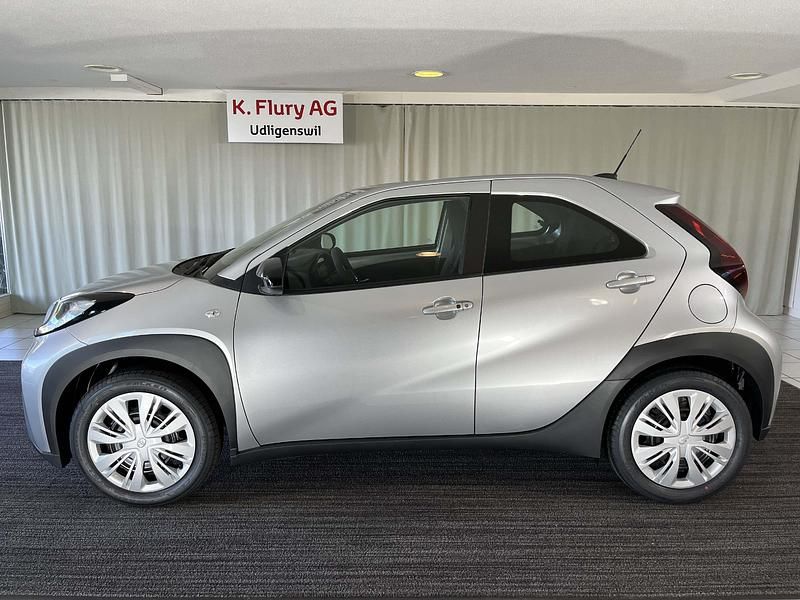 Gebraucht Toyota Aygo X Comfort 72 PS (52 kW) 2022 Silber SUV