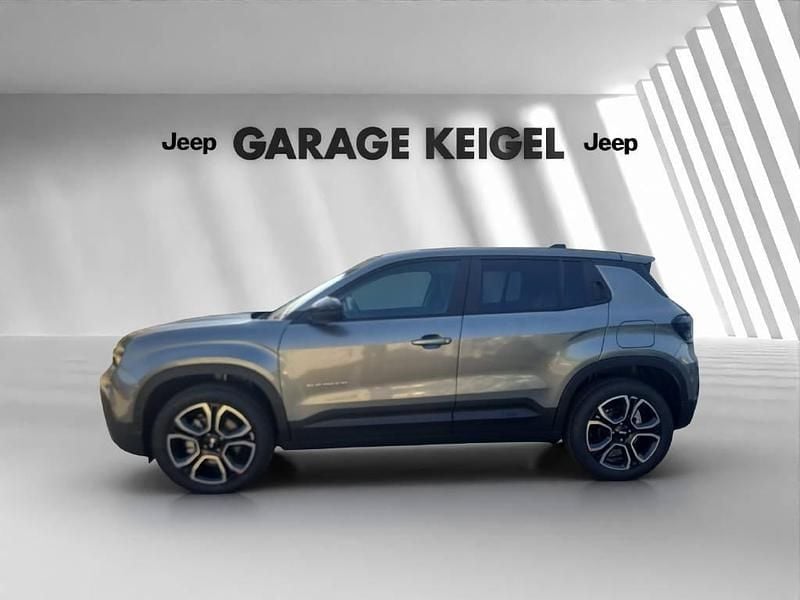 Neu Jeep Avenger Summit 110 PS (80 kW) 2025 SUV