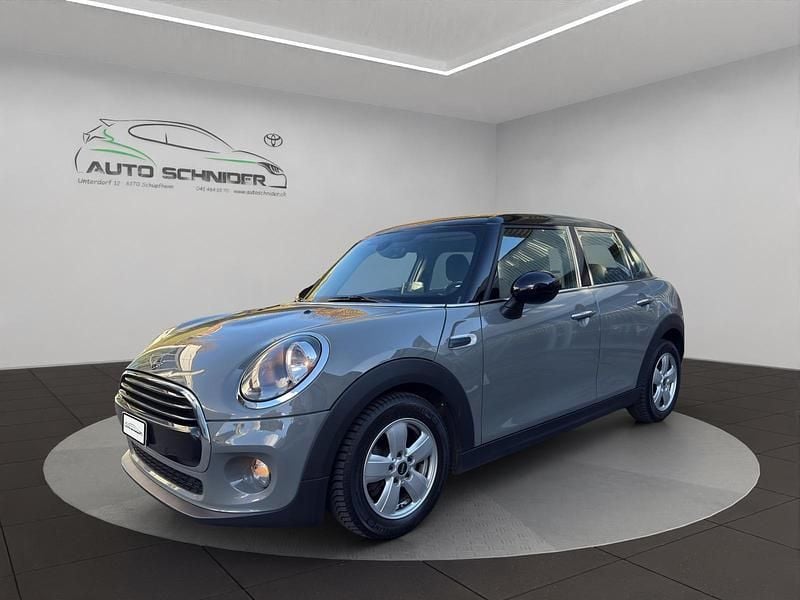 Grau Gebraucht 2018 Mini Cooper Kleinwagen | CHF 12’990 (Guter Preis) - Bild 1/4