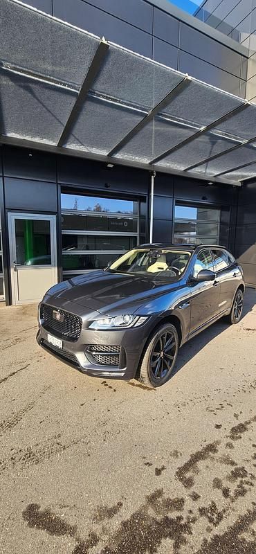 Gebraucht 2019 Jaguar F-Pace R-Sport SUV | CHF 29’900 (Fairer Preis) - Bild 1/4