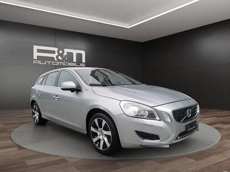 Gebraucht 2013 Volvo V60 Summum Kombi | CHF 10’999 - Bild 1/4
