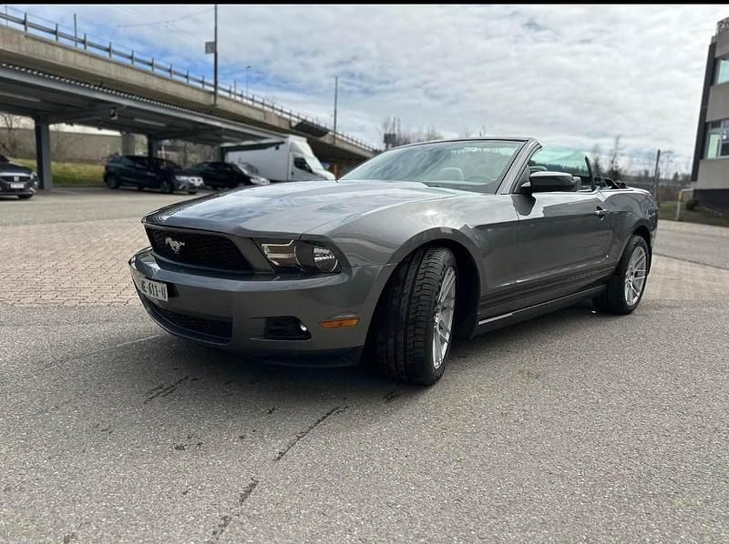 Grau Gebraucht 2009 Ford Mustang Cabrio | CHF 15’900 - Bild 1/4