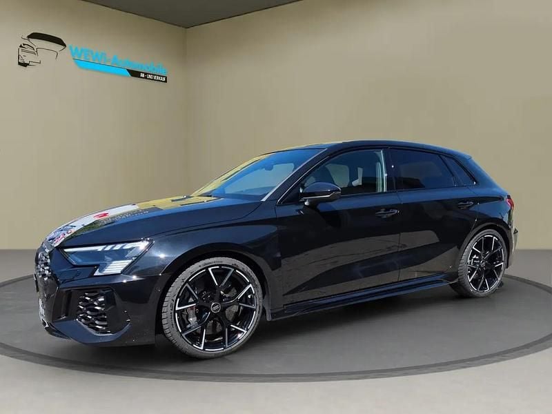 Schwarz Gebraucht 2025 Audi RS3 Sportback Kleinwagen | CHF 55’845 (Guter Preis) - Bild 1/4