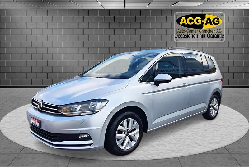 Gebraucht VW Touran 115 PS (84 kW) 2020 Van / Kleinbus