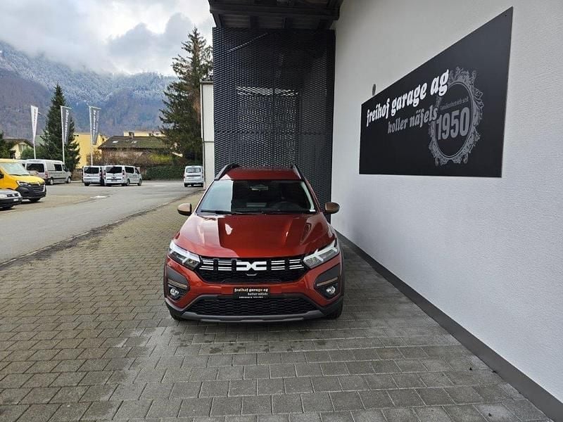 Gebraucht Dacia Jogger Extreme 141 PS (103 kW) 2025 Braun Van / Kleinbus