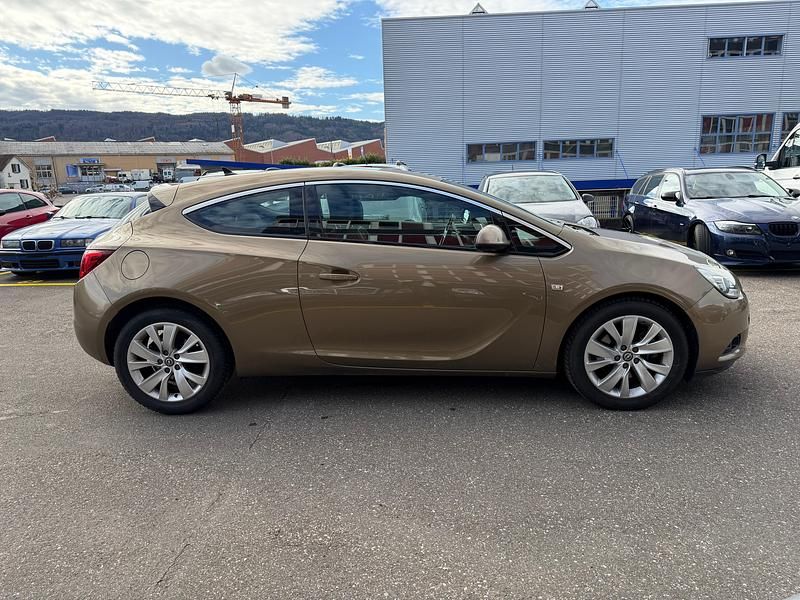 Gebraucht Opel Astra GTC 110 PS (80 kW) 2013