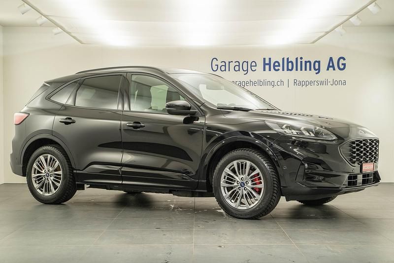 Schwarz Gebraucht 2024 Ford Kuga ST-Line X SUV | CHF 33’500 (Etwas zu teuer) - Bild 1/4