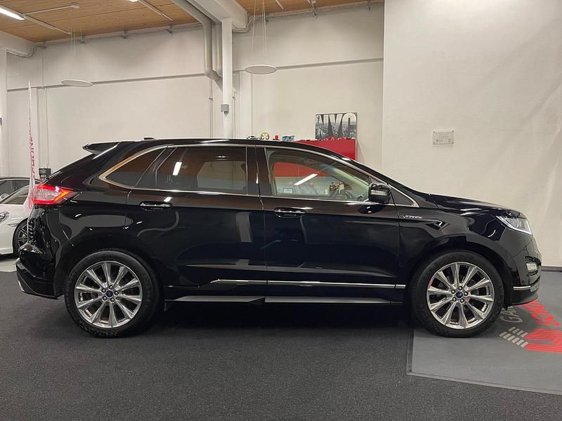 Gebraucht Ford Edge Vignale 211 PS (155 kW) 2018 Schwarz SUV