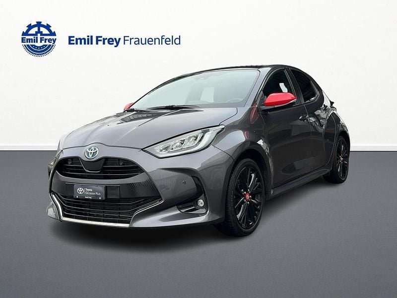 Grau Gebraucht 2021 Toyota Yaris Hybrid Limousine | CHF 18’500 (Superpreis) - Bild 1/4