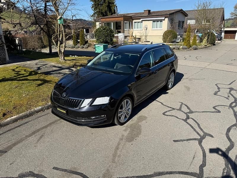 Gebraucht Skoda Octavia Style 180 PS (132 kW) 2018 Kombi