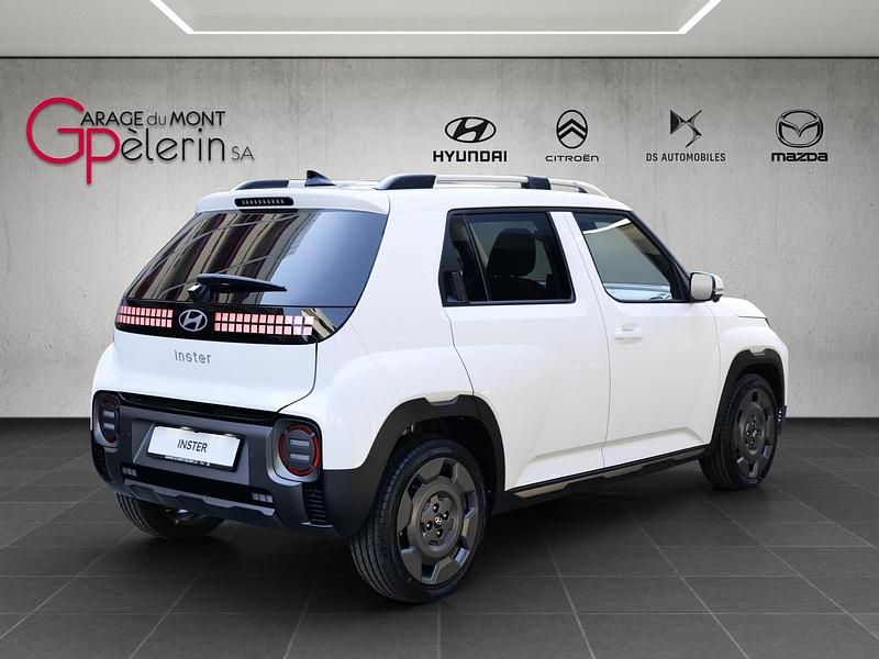 Neu Hyundai Inster 84 kW (115 PS) 2025 Weiss Kleinwagen