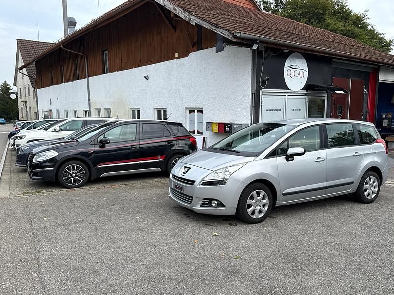 Gebraucht 2013 Peugeot 5008 Allure Van / Kleinbus | CHF 7’900 (Guter Preis) - Bild 1/4