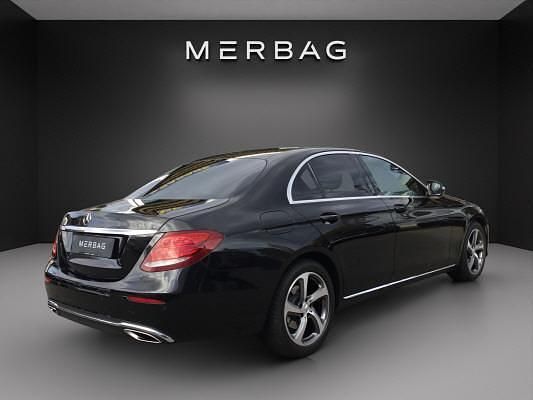 Gebraucht Mercedes E200 Avantgarde 184 PS (135 kW) 2017 Schwarz Limousine