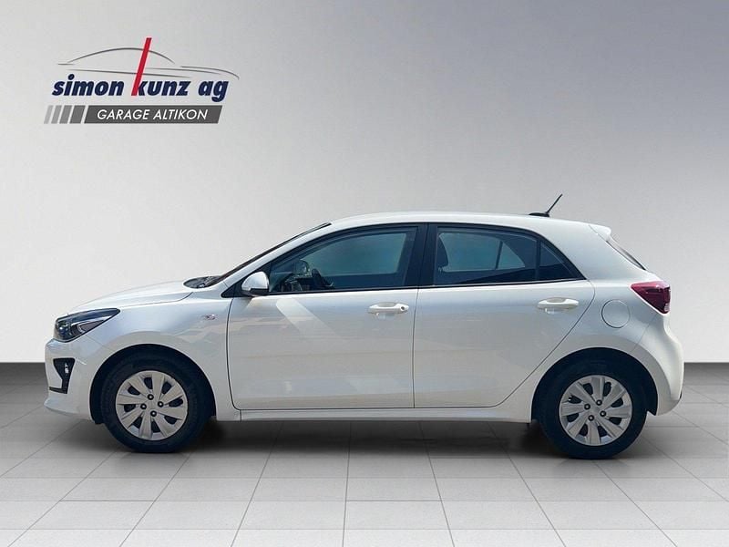 Gebraucht Kia Rio 84 PS (61 kW) 2023 Weiss Limousine
