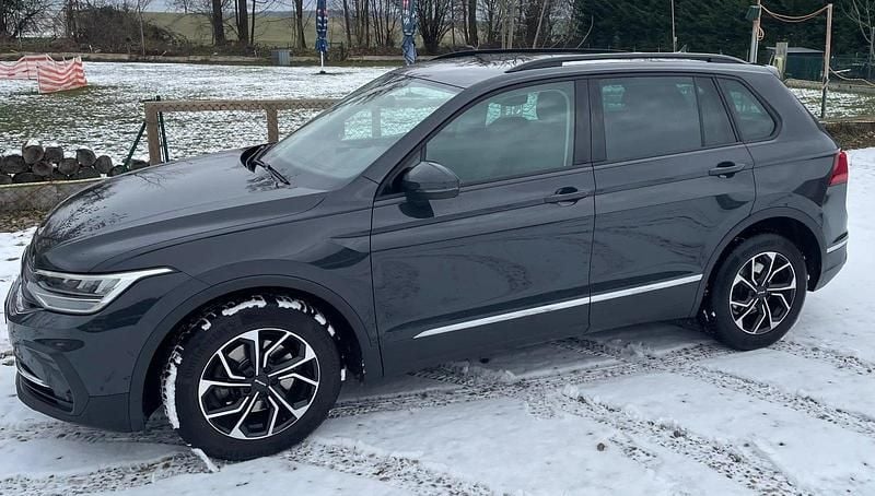 Gebraucht VW Tiguan Life 150 PS (110 kW) 2022 SUV