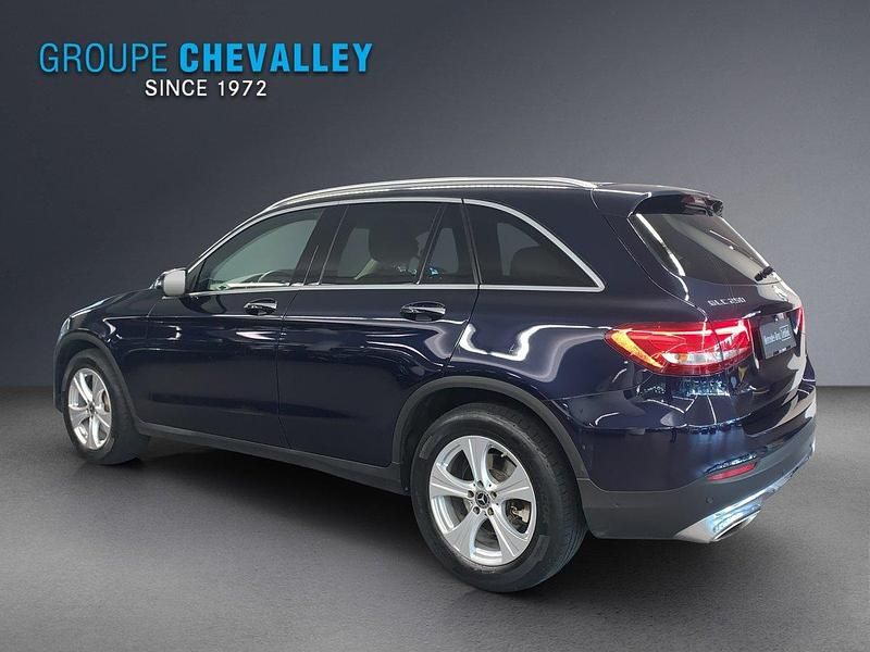 Gebraucht Mercedes GLC250 Exclusive 211 PS (155 kW) 2017 Blau SUV