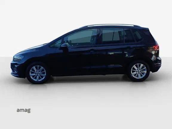 Gebraucht VW Golf VII Comfortline 130 PS (95 kW) 2019 Schwarz Kombi