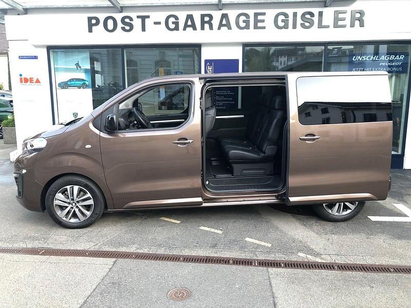 Gebraucht Peugeot Traveller Allure 180 PS (132 kW) 2022 Braun Van / Kleinbus