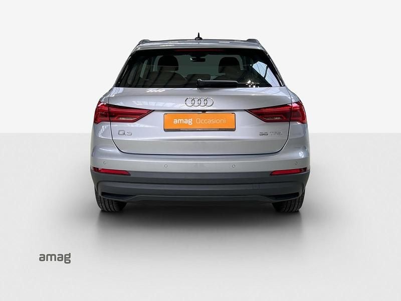 Gebraucht Audi Q3 Attraction 150 PS (110 kW) 2021 Florettsilber metallic SUV