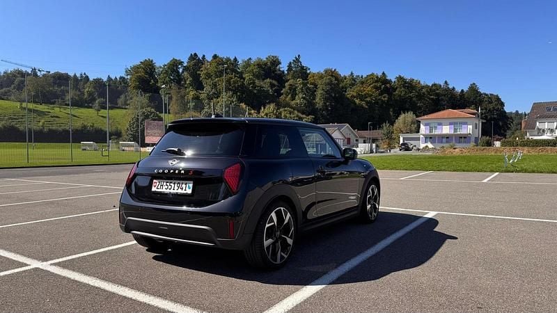 Gebraucht Mini Cooper S 204 PS (150 kW) 2024 Kleinwagen
