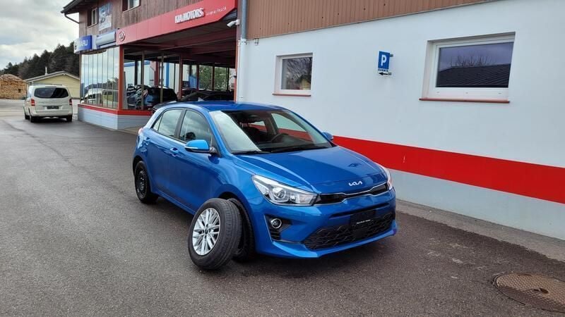 Blau Gebraucht 2022 Kia Rio Limousine | CHF 20’000 (Teuer) - Bild 1/4