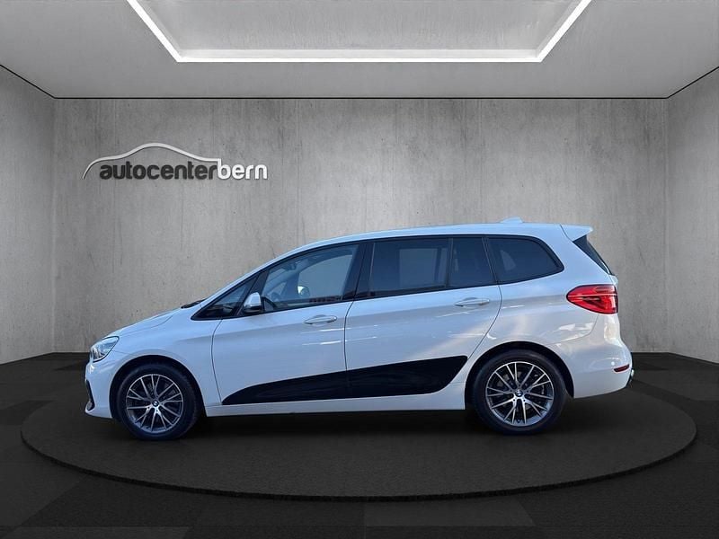 Gebraucht BMW 220 Gran Tourer Sport Line 190 PS (139 kW) 2019 Van / Kleinbus