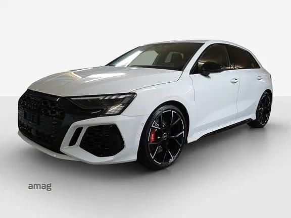 Weiss Gebraucht 2024 Audi RS3 Ambiente Limousine | CHF 55’210 - Bild 1/4