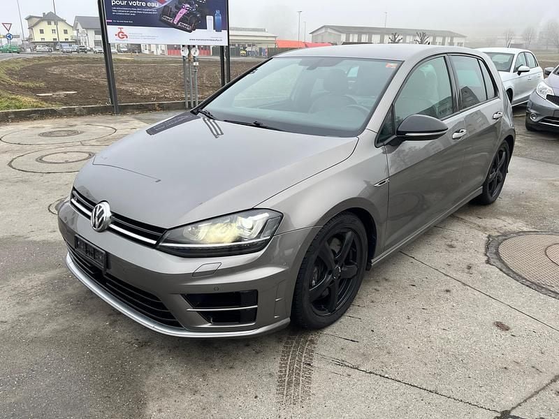 Gebraucht VW Golf VII R 301 PS (221 kW) 2016