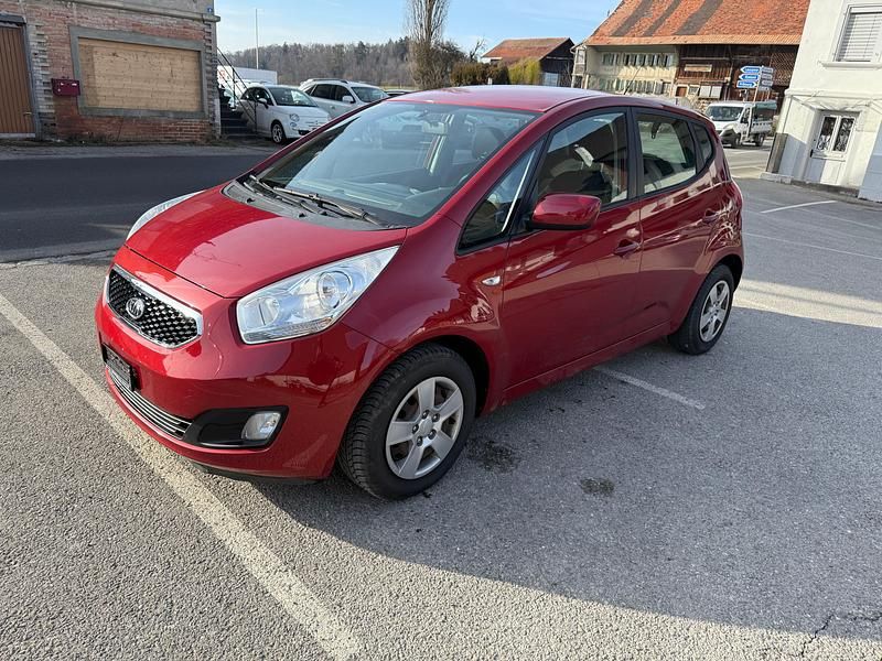 Gebraucht Kia Venga 125 PS (91 kW) 2012 Kleinwagen