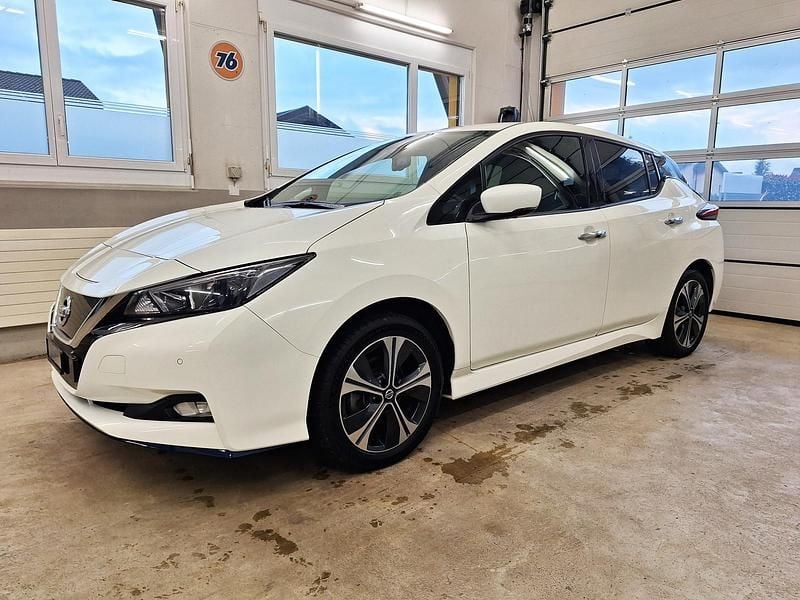 Gebraucht 2020 Nissan Leaf N-Connecta Kleinwagen | CHF 14’800 (Fairer Preis) - Bild 1/4