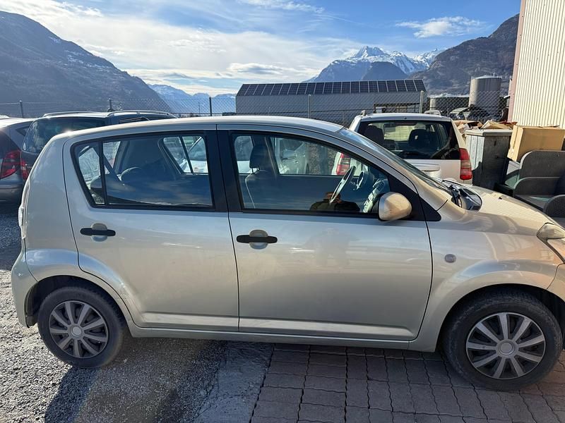 Gebraucht Daihatsu Sirion 91 PS (66 kW) 2008 Kleinwagen