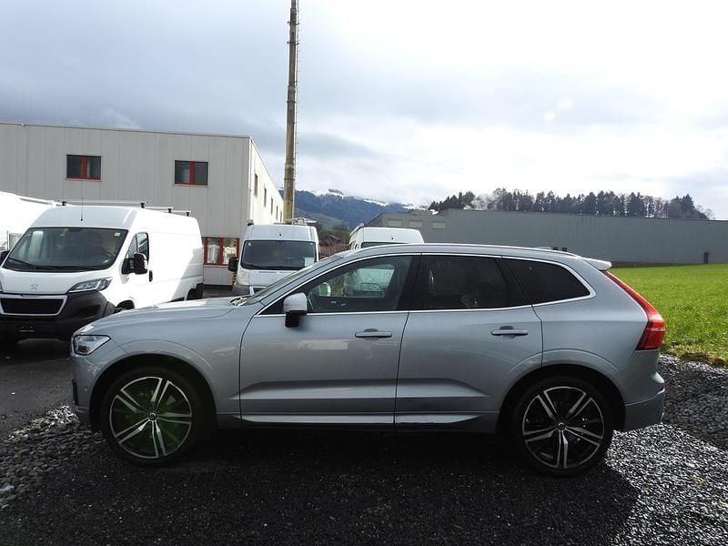Gebraucht Volvo XC60 R-Design 310 PS (228 kW) 2019 SUV