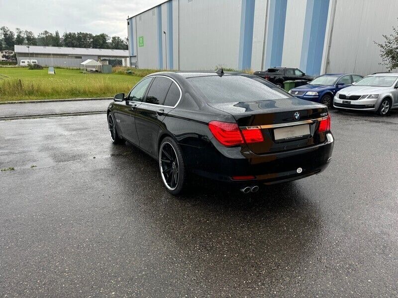 Gebraucht BMW 730 245 PS (180 kW) 2009 Limousine