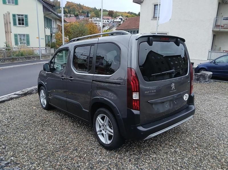 Gebraucht Peugeot Rifter GT 130 PS (95 kW) 2023 Van / Kleinbus