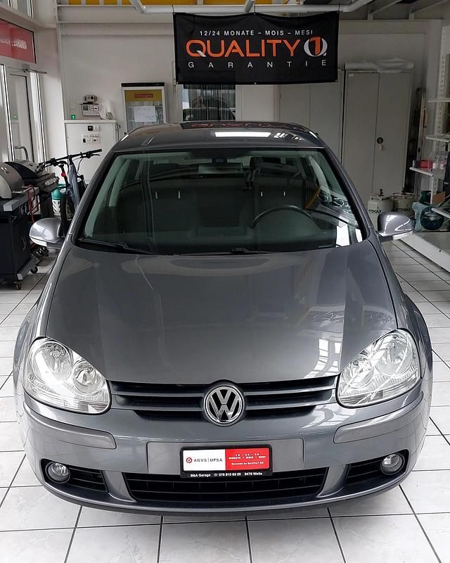 Gebraucht VW Golf V Trendline 140 PS (102 kW) 2007