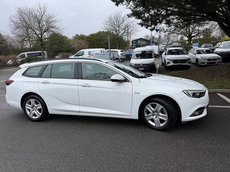 Gebraucht Opel Insignia Edition 136 PS (100 kW) 2019 Kombi