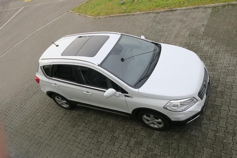 Gebraucht 2015 Suzuki SX4 | CHF 10’000 (Teuer) - Bild 1/4