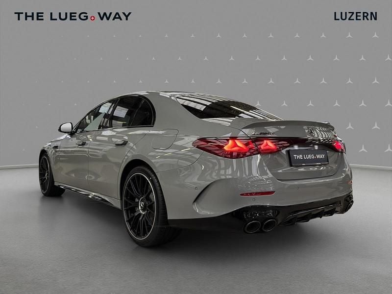 Neu Mercedes E53 AMG 585 PS (430 kW) 2026 Grau Limousine